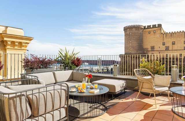 Mercure Napoli Centro Angioino