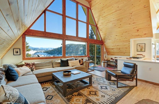 Mesa Dr Retreat
