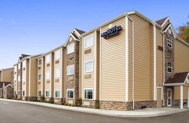 Microtel Inn & Suites by Wyndham Cambridge