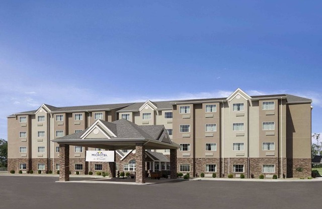 Microtel Inn & Suites St Clairsville