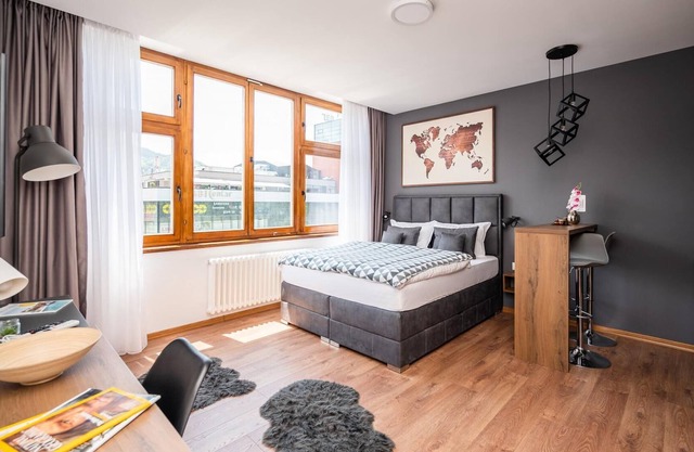 Modern and Bright Studio - Main Street