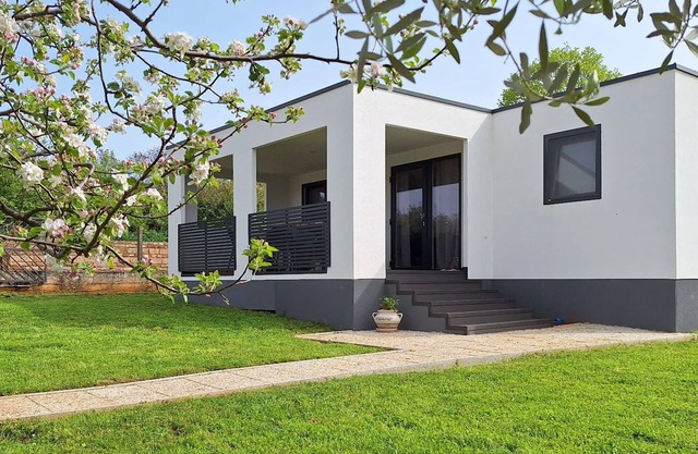 Modern House Lucia in the Quiet Suburbs
