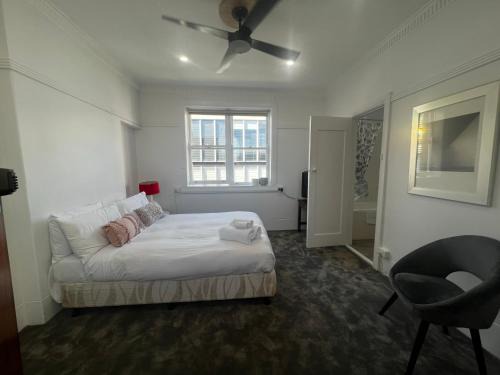 Modest Studio in Potts Point