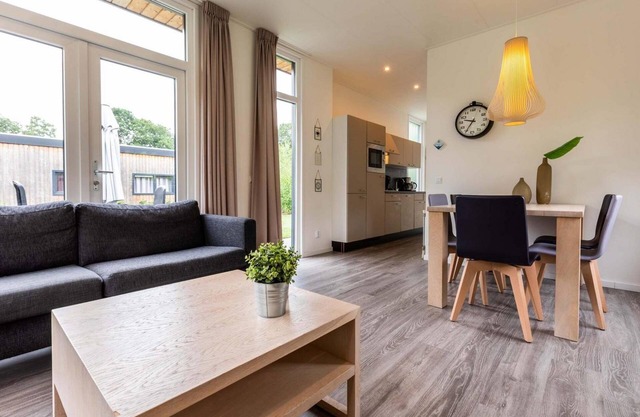 ✓ Module at Recreatiepark 't Gelloo ✓ Holiday home for 4 persons ✓ Located in Ede (Gelderland) ✓ Holiday park on the Veluwe ✓ Book directly through the park