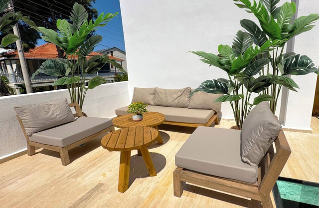 Monk Island Guesthouse