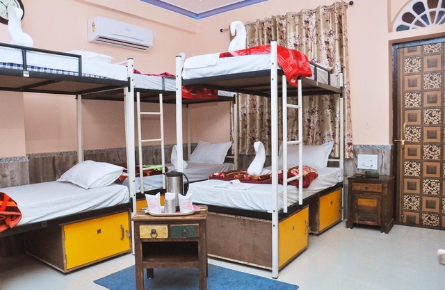 Moonlight Homestay & Hostel