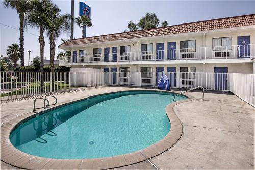 Motel 6-Fresno, CA