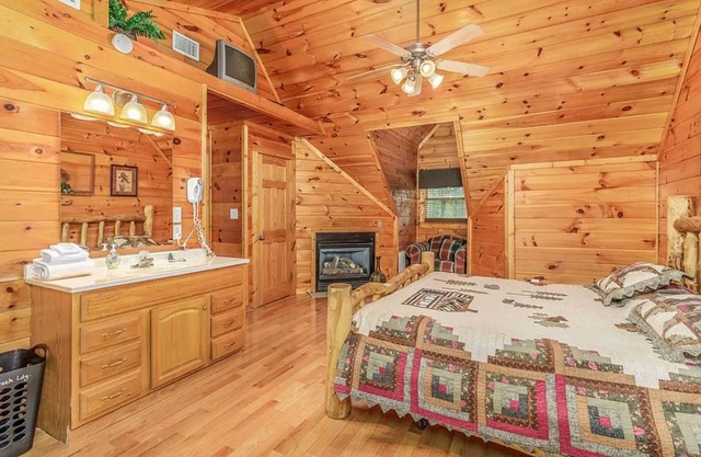 Mountain Escape Book Now