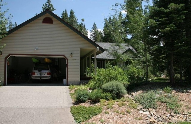 Mountain Retreat in Meyers. nPermit# 074522