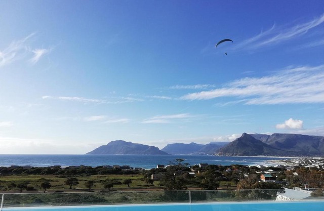 Mountain & Sea Apartments