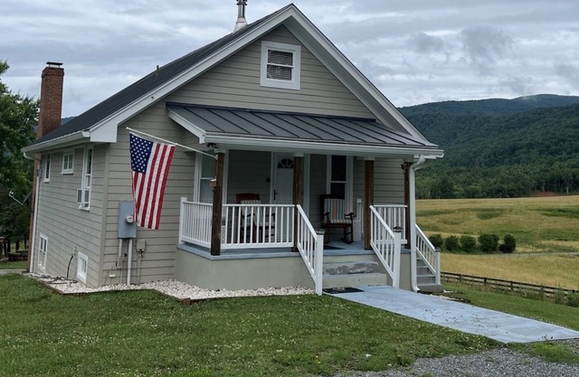 Mountain View Farmhouse