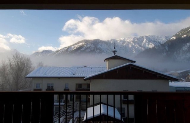 Mountain View Haus on Main - In the heart of "Bavaria"