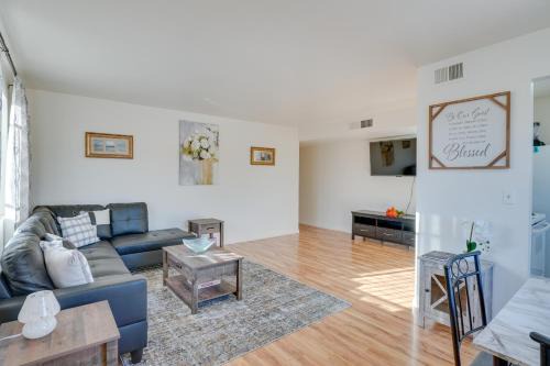 Mountain-View Tucson Condo 7 Mi to U of A!