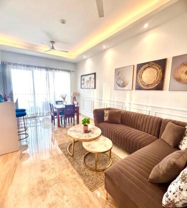 MOYDOM 2BHK APARTMENT IN NOIDA, ZERO kM DELHI