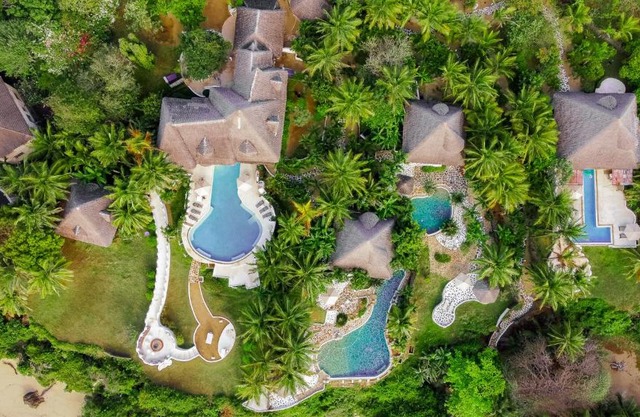 Msambweni Beach House and Private Villas