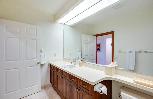 Mt. Baker Lodging Ensuite 15 - Sleeps 6!