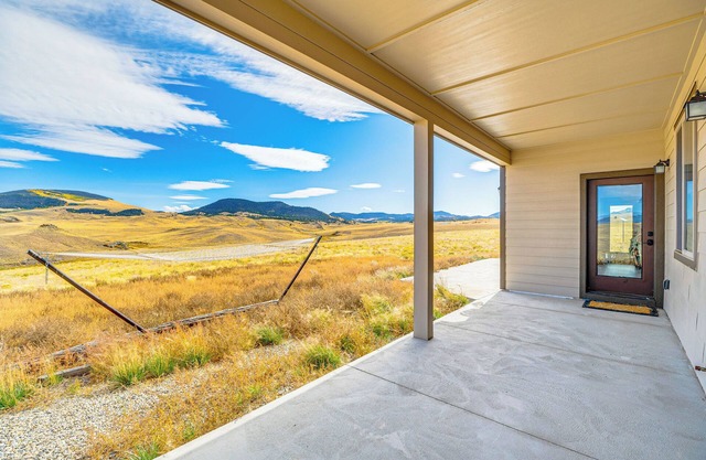 Mtn-View Home w/Public Land Access in Guffey!