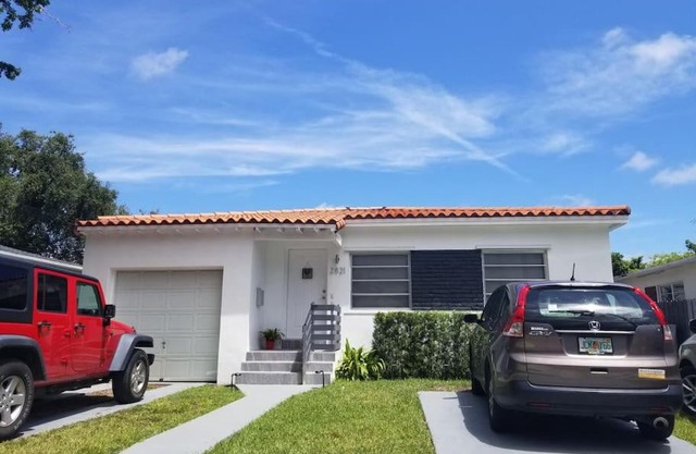 My lovely home in Miami 15 minutes from the Beach