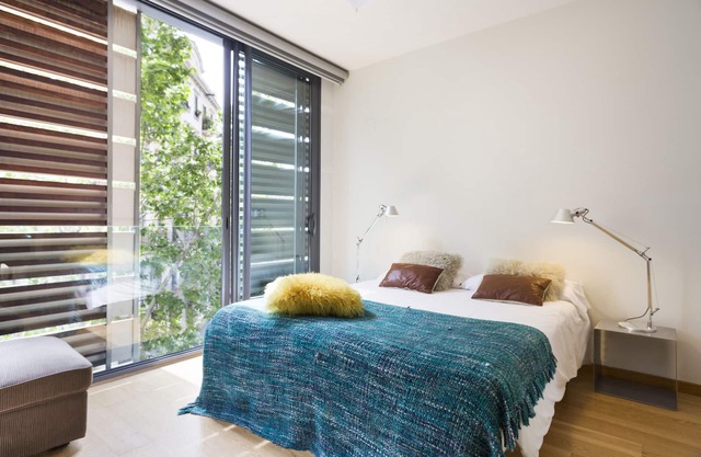 My Space Barcelona 6 apart. near Hospital del Mar ideal for patients.