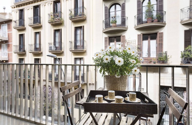My Space Barcelona Executive Apartments Center
