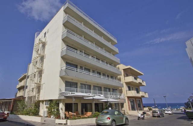 Nafsika Hotel