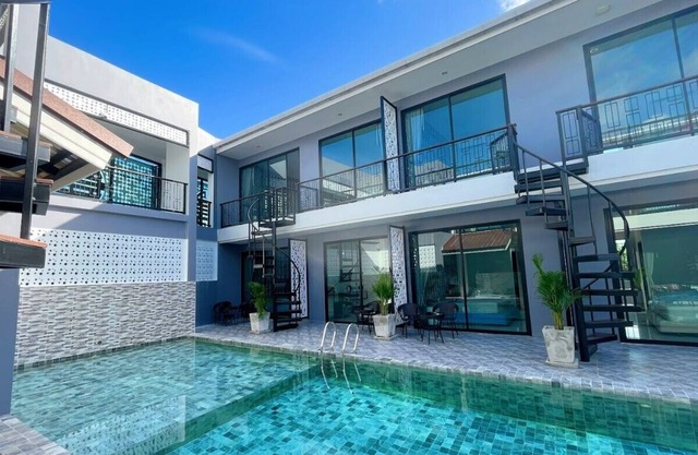 NATTHAWAN POOL ACCESS