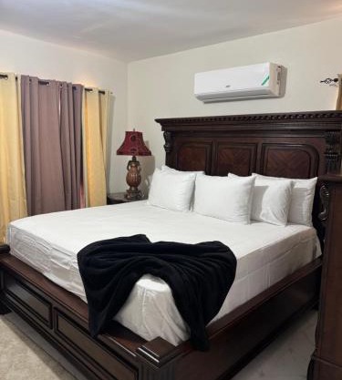 Natty Exquisite Home away from Home