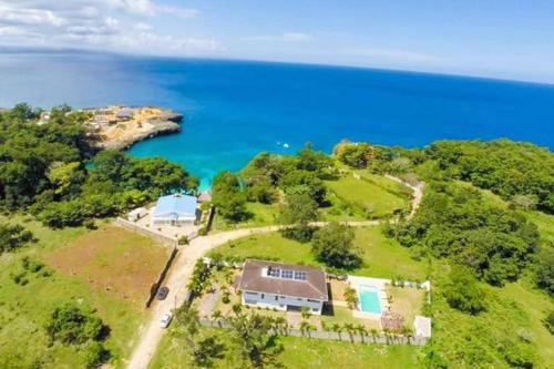 Natural Pool Villa perfect for families
