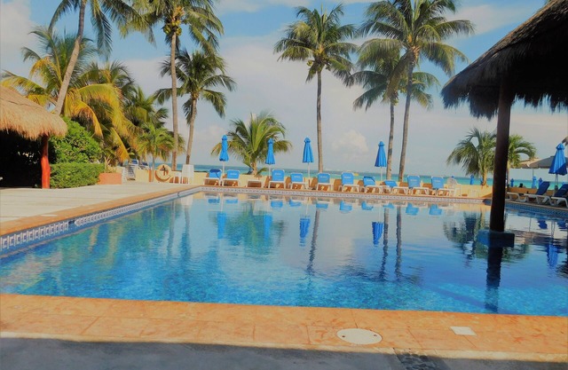 Nautibeach Condos
