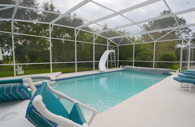 Near Disney World - Eagle Pointe - Feature Packed Contemporary 4 Beds 3 Baths Villa - 7 Miles To Disney