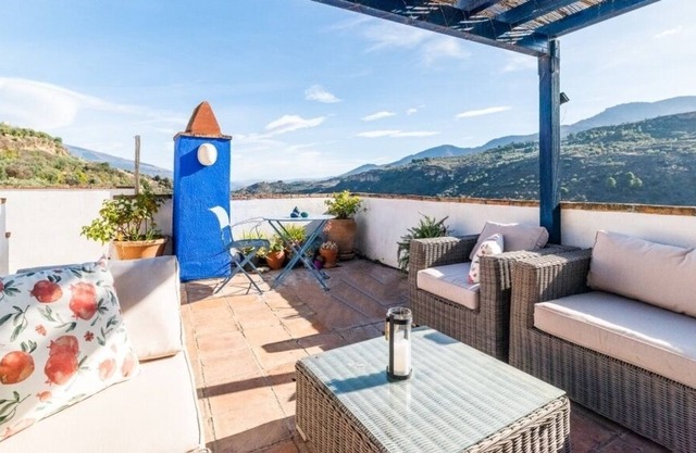 Near Granada: Private Pool, Air Conditioning, Free Wifi, Roof Terrace (360 view)