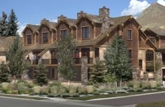 Near River Run, heated parking, walk to Ketchum. Living space on one level.