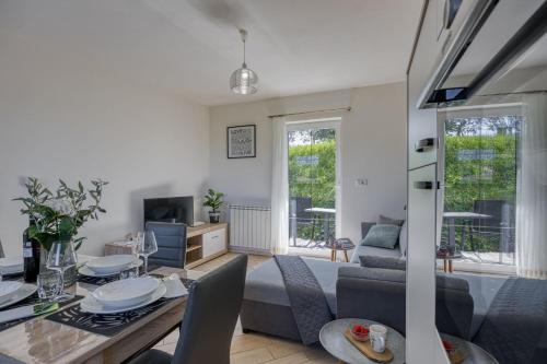 Neda Apartment In Krasno Among Vineyard - Happy Rentals