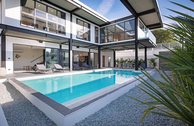 New 2-Storey Oxygen Pool Villa Sunset 8