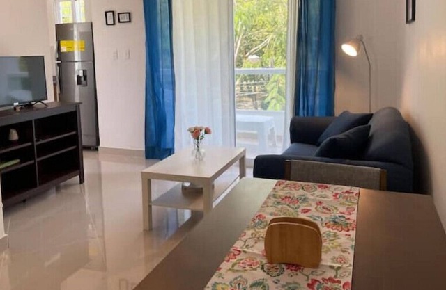 New Apartment with Terrace 4p