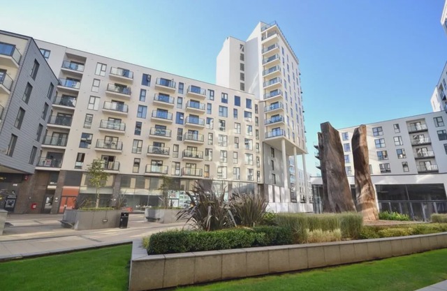 New Central - Woking Town Centre