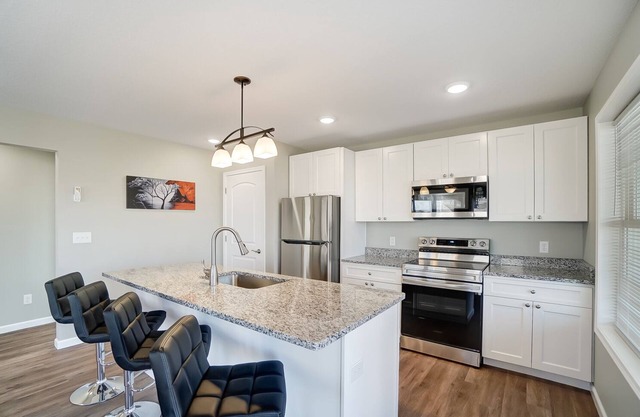 New condo next to Indian Lake with plenty of parking and a new W/D