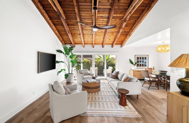 New Luxury 2-bedroom villa, .6 miles to the Atlantic Ocean in Delray Beach