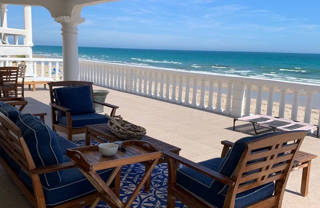 NEW! Modern Beachfront Beauty 4 bedroom