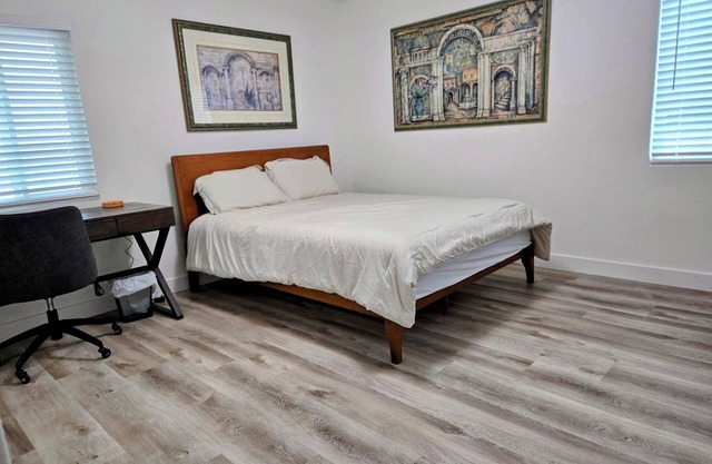 Newly Remodel 1-bedroom with AC/Heating, WiFi in San Diego. nNOT ENTIRE HOUSE