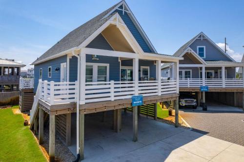 NH387B Ocracoke Cottage