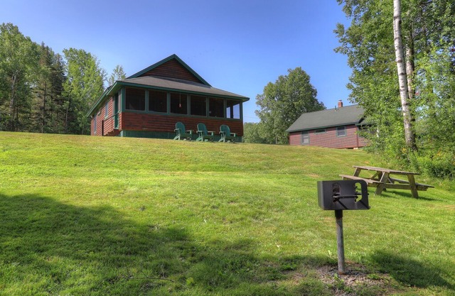 Niboban Cabin 3 - Enjoy the experience of renting a Niboban Cabin on Rangeley Lake!