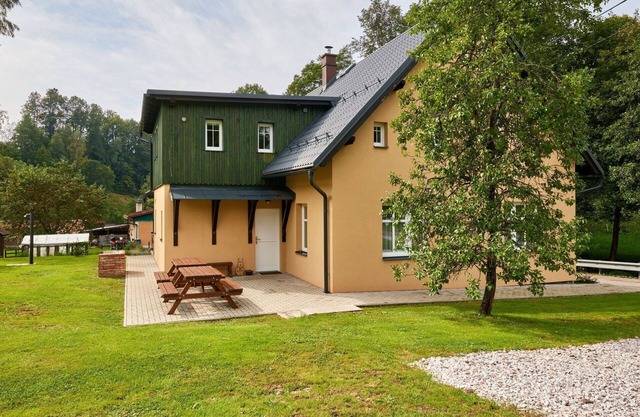 Nice apartment for 5 guests with WIFI, TV, patio and panoramic view