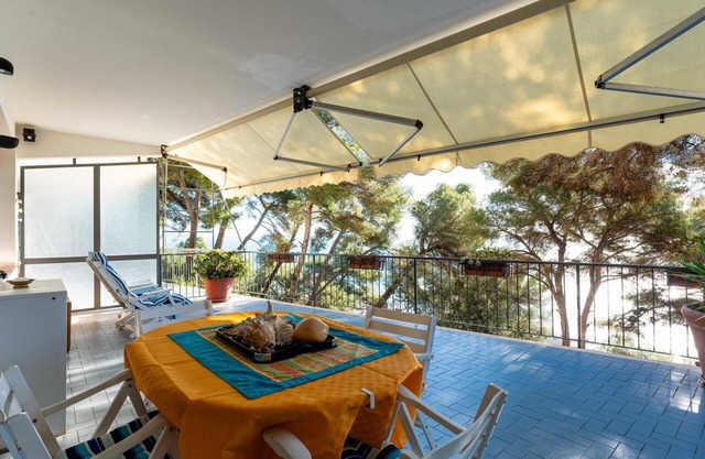 Nice apartment for 4 people with WIFI, balcony and panoramic view