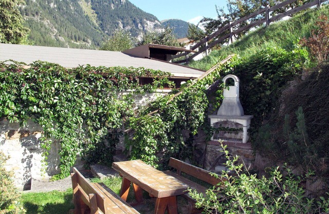 Nice apartment for 8 people with WIFI, TV, balcony and pets allowed