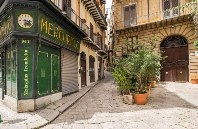 Nice apartment in Palazzo Vatticani