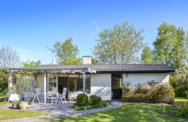 Nice home in Græsted w/ WiFi and 2 Bedrooms