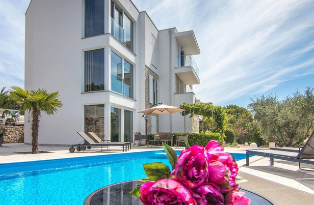Nice Home in Krk With 8 Bedrooms, Wifi and Outdoor Swimming Pool