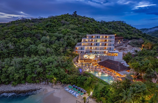 Nirú Ocean Suites by Binniguenda