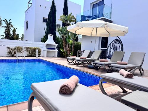 Nissini Wana Luxury Villa